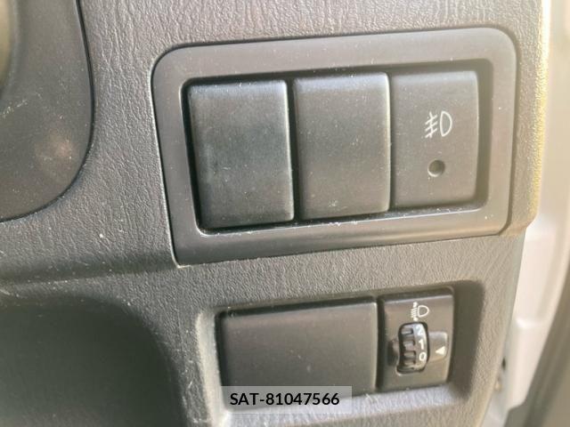 Suzuki JIMNY 2014-01 7455092-19