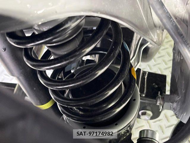 Suzuki JIMNY 2026-04 7501043-19