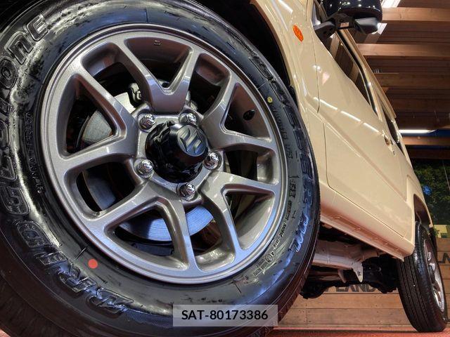 Suzuki JIMNY 2026-01 7501042-12