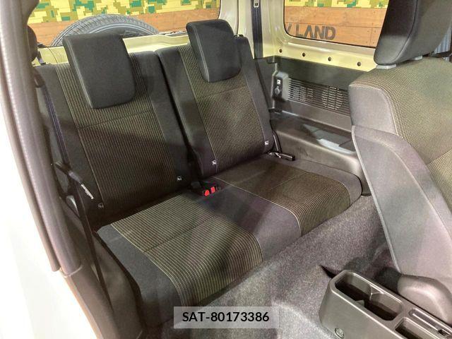 Suzuki JIMNY 2026-01 7501042-8