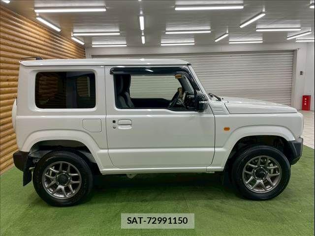 Suzuki JIMNY 2024-05 7501041-17