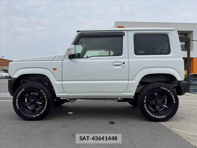 Suzuki JIMNY 2025-02 7508914-10