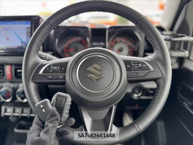 Suzuki JIMNY 2025-02 7508914-4