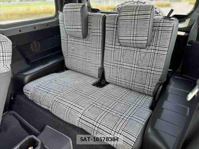 Suzuki JIMNY 2024-10 7501049-17
