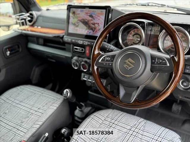 Suzuki JIMNY 2024-10 7501049-1