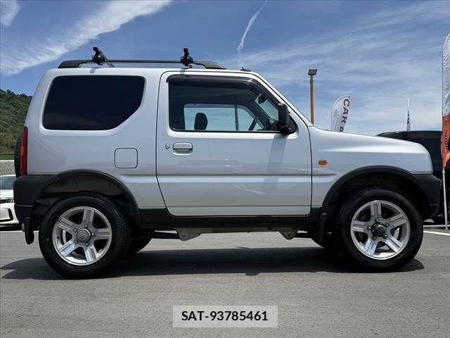 Suzuki JIMNY 2009-09 7501066-10