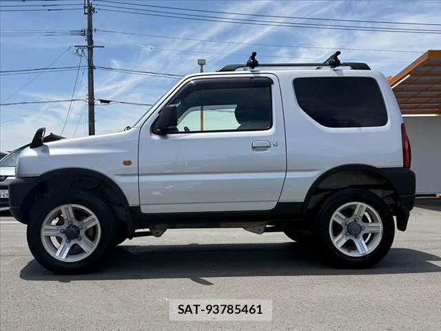 Suzuki JIMNY 2009-09 7501066-11