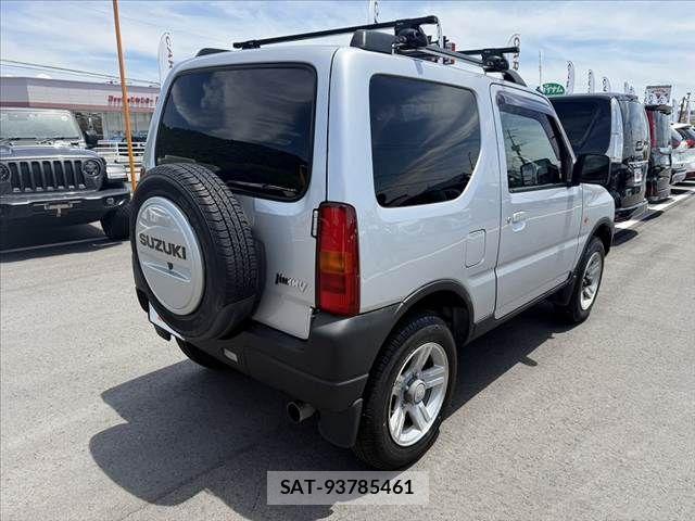 Suzuki JIMNY 2009-09 7501066-12
