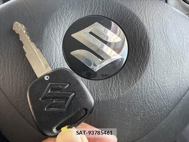 Suzuki JIMNY 2009-09 7501066-6