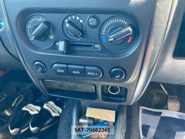 Suzuki JIMNY 2009-02 7562273-19