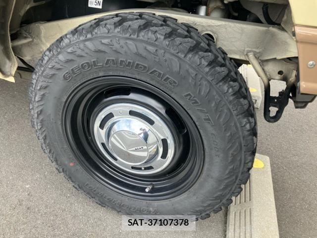 Suzuki JIMNY 2021-07 7562267-7
