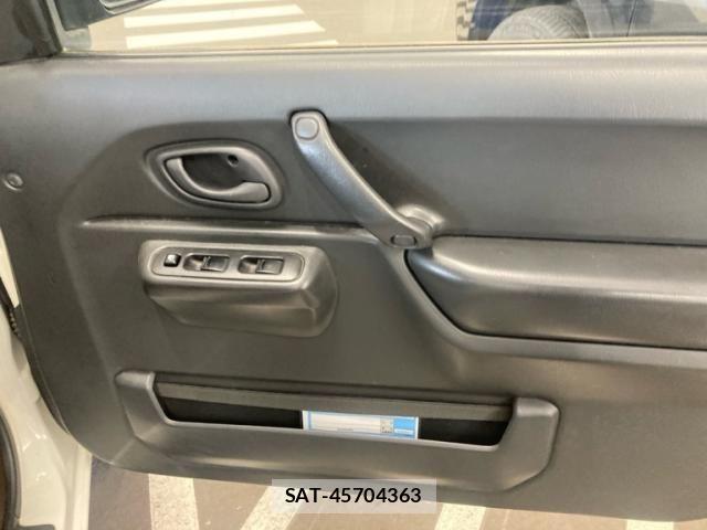 Suzuki JIMNY 2015-07 7617314-13