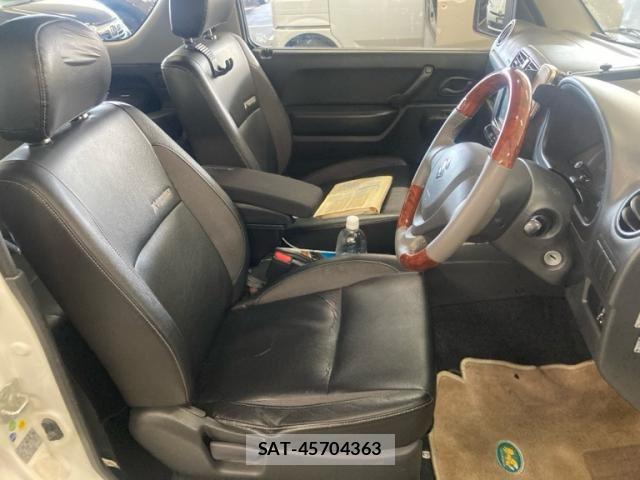 Suzuki JIMNY 2015-07 7617314-17