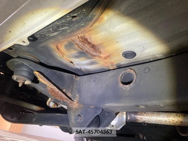 Suzuki JIMNY 2015-07 7617314-26