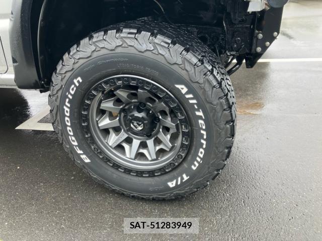 Suzuki JIMNY 2021-01 7617298-11