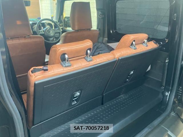 Suzuki JIMNY 2023-11 7617258-9