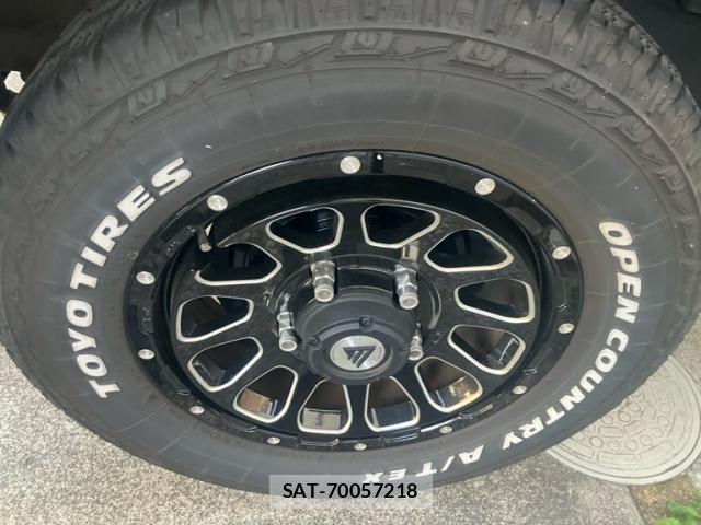 Suzuki JIMNY 2023-11 7617258-5