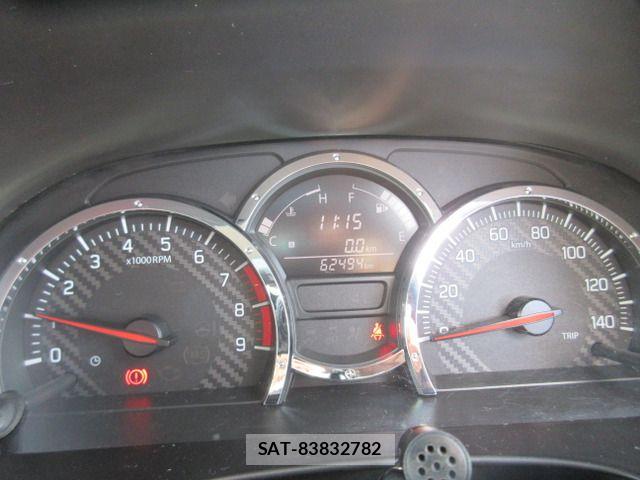 Suzuki JIMNY 2017-02 7617305-9