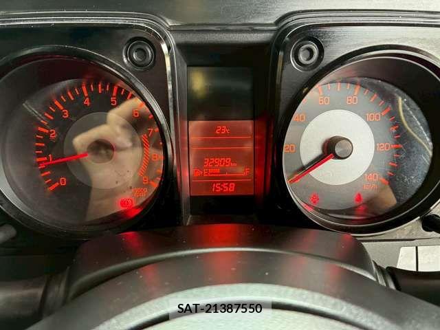 Suzuki JIMNY 2018-08 7617300-10