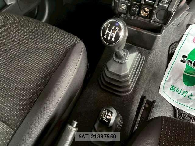 Suzuki JIMNY 2018-08 7617300-14