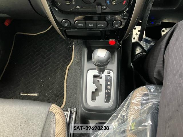 Suzuki JIMNY 2016-12 7617307-19