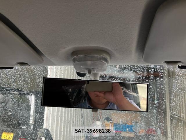 Suzuki JIMNY 2016-12 7617307-22