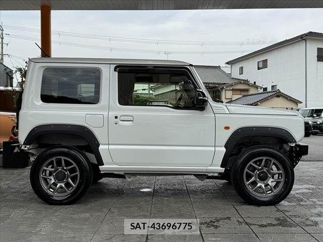Suzuki JIMNY 2024-04 7617274-10