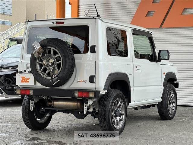 Suzuki JIMNY 2024-04 7617274-12