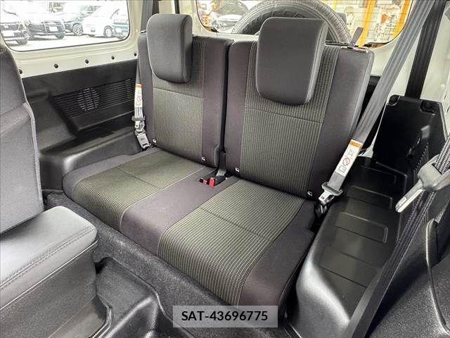Suzuki JIMNY 2024-04 7617274-18