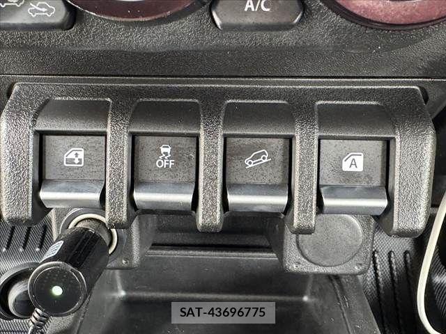 Suzuki JIMNY 2024-04 7617274-26