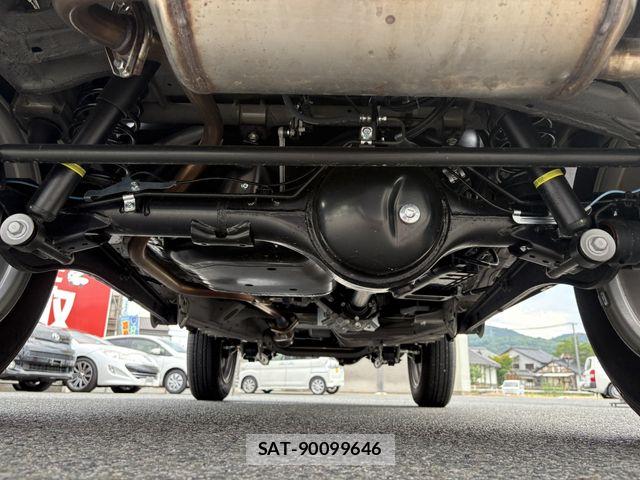 Suzuki JIMNY 2025-04 7617271-13