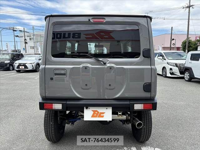 Suzuki JIMNY 2021-08 7617282-13