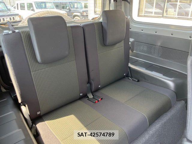 Suzuki JIMNY 2025-03 7617278-9