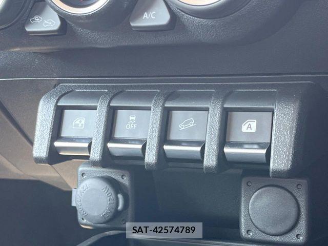 Suzuki JIMNY 2025-03 7617278-7
