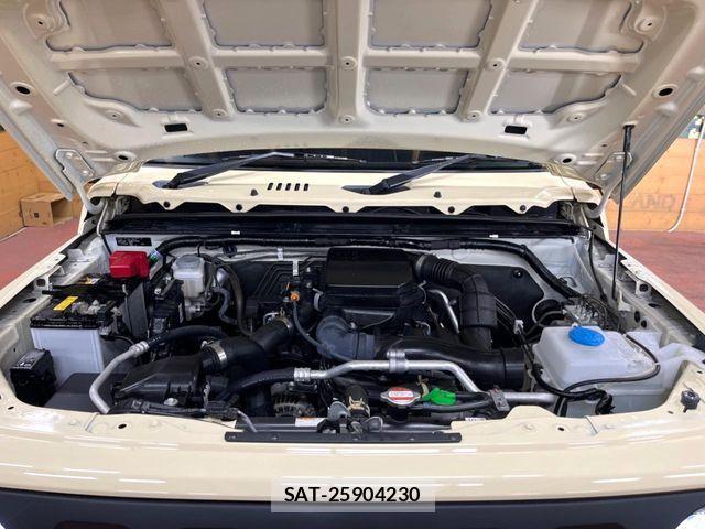 Suzuki JIMNY 2023-11 7617270-17