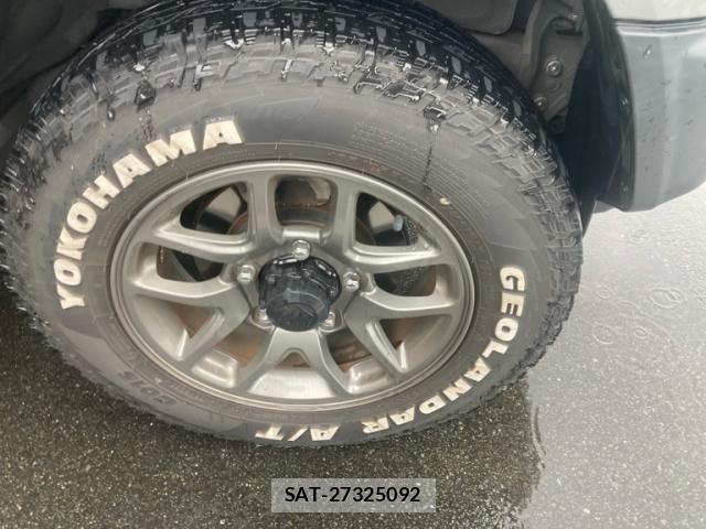 Suzuki JIMNY 2022-09 7617279-9