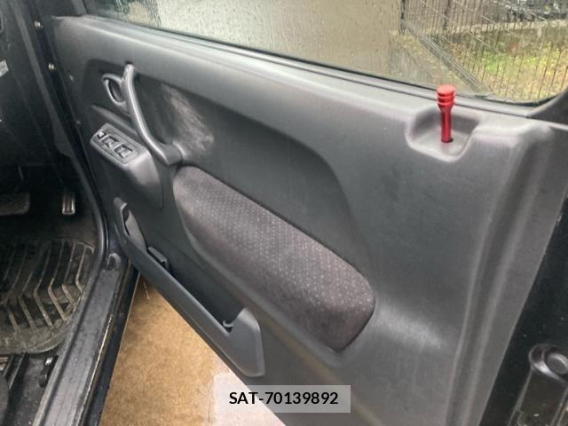 Suzuki JIMNY 2005-08 7617322-7