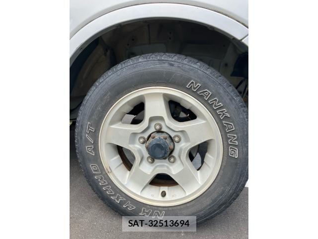 Suzuki JIMNY 1999-01 7617323-8