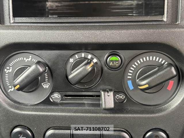 Suzuki JIMNY 2009-02 7617311-21