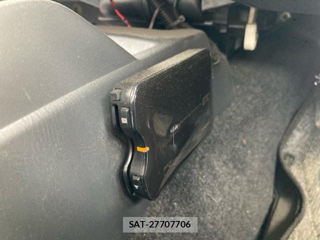 Suzuki JIMNY 2006-08 7617318-19