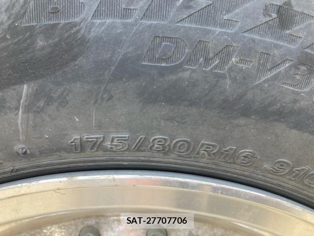 Suzuki JIMNY 2006-08 7617318-8