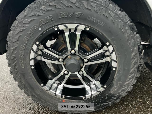 Suzuki JIMNY 2004-05 7617321-9