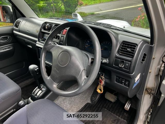 Suzuki JIMNY 2004-05 7617321-10