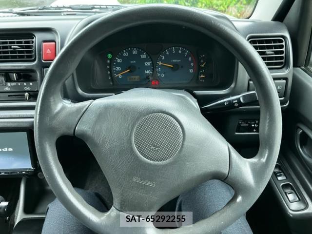 Suzuki JIMNY 2004-05 7617321-15