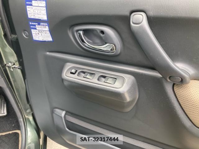 Suzuki JIMNY 2016-07 7617310-10