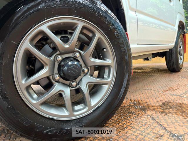 Suzuki JIMNY 2024-03 7617259-12