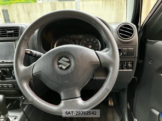 Suzuki JIMNY 2009-06 7617319-17