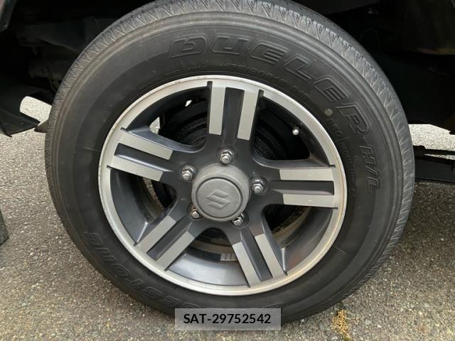 Suzuki JIMNY 2009-06 7617319-5