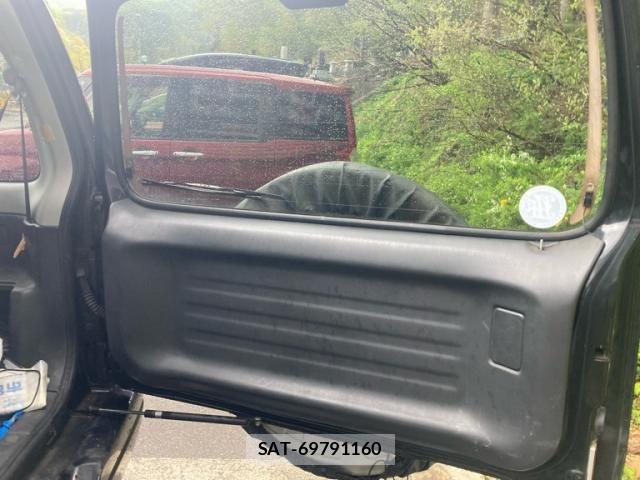 Suzuki JIMNY 2016-03 7617309-6