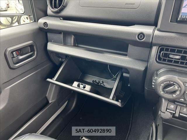 Suzuki JIMNY 2025-01 7617262-19